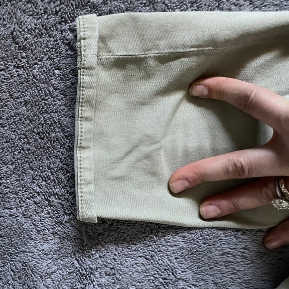 AG Caden tailored trouser muted light olive color - Picture 6 of 10